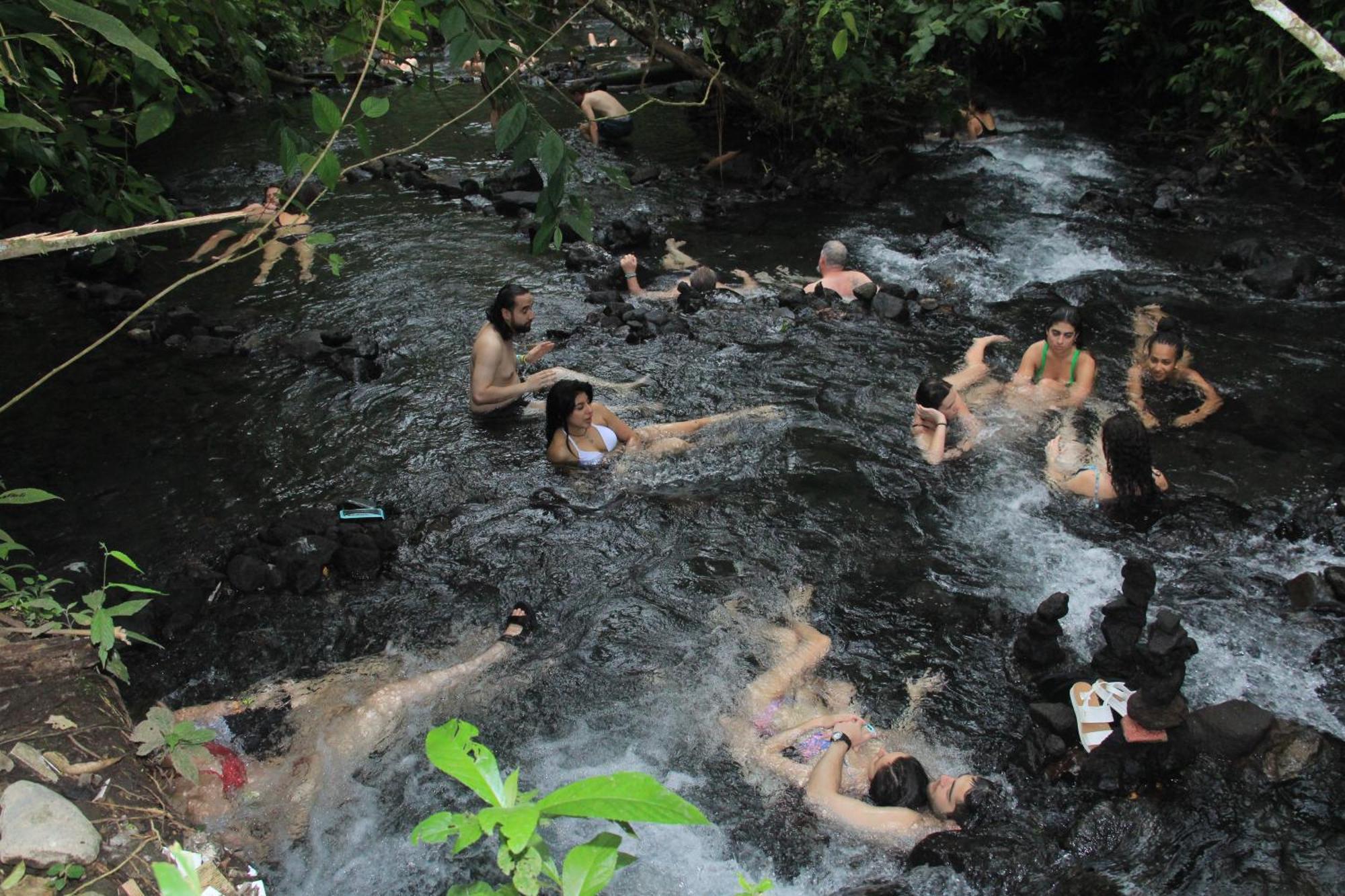 Hotel La Choza Inn La Fortuna Ngoại thất bức ảnh
